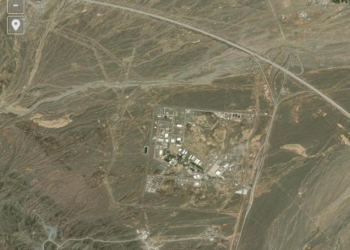 Изградиле „ракети градови“: Што е скриено 500 метри под Иран?