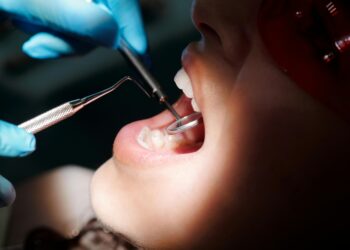 Маж со 42 заби влезе во Гинисовата книга на рекорди