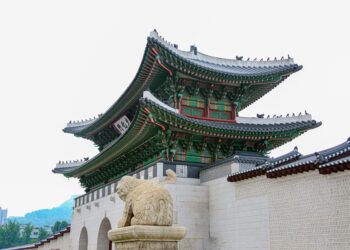 Јужна Кореја разгледува можност за увоз на руска нафта