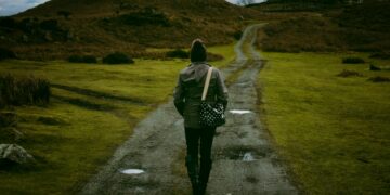 Пешачење по 40: Лесен пат кон губење килограми и подобро здравје