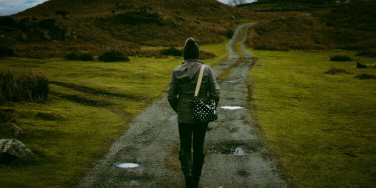 Пешачење по 40: Лесен пат кон губење килограми и подобро здравје