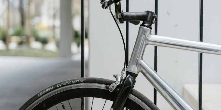 Набавка на велосипед со финансиска помош од скопска општина