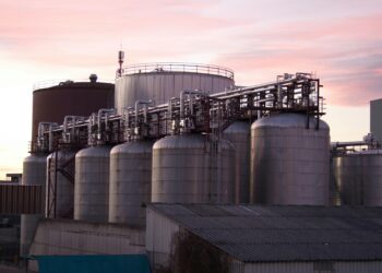 САД го олеснуваат тргувањето со венецуелската нафта, олеснувајќи ги санкциите