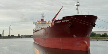 Ирански дрон нападна кувајтски танкер со нафта во Дубаи