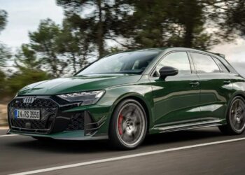 Audi го претставува RS 3 Competition Limited: 2.5-литарски турбо-бензинец и тркачки дизајн