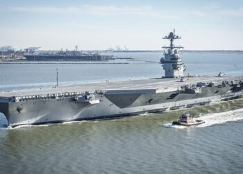 Американскиот носач USS Gerald R. Ford ќе замине на поправки во Грција