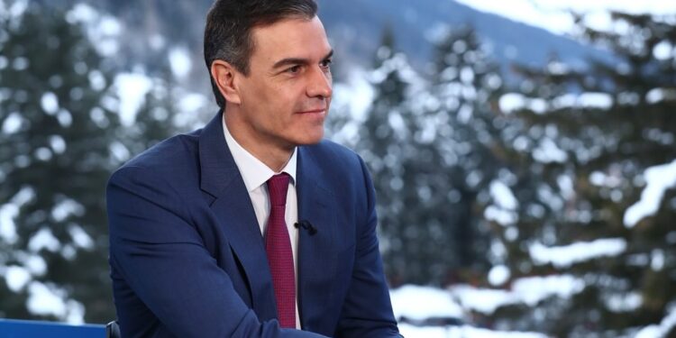 Санчез повика на суспензија на договорот на ЕУ со Израел по новите напади врз Либан