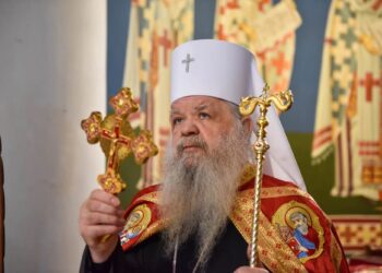 Пасхално послание за Велигден од г.г Стефан: Воскресението Христово ја дава светлината на верата и надежта