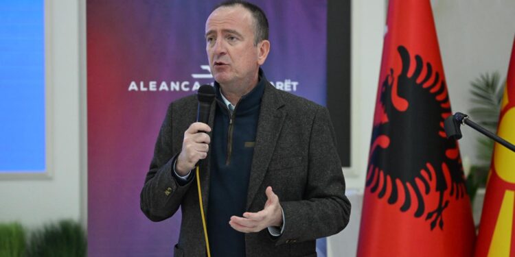 Таравари реагира на спомен-обележјето во касарната „Илинден“: Спорен терминот „албански терористи“