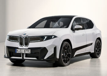 Двојна титула на „Светски автомобил на годината 2026“: BMW iX3