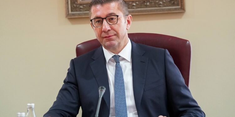 Мицкоски: Транзицијата остави трага во колективната меморија и ги поттикна младите на иселување