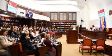 Инцидент во Собранието: Дебатата за родова еднаквост прекината по жестока расправија