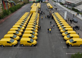 „Македонска пошта“ доби 100 нови возила за побрза и поефикасна достава