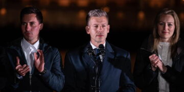 Маѓар го покани Нетанјаху во посета, а потоа најави можност за негово апсење