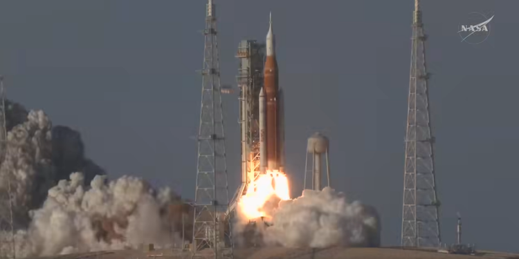 САД ја испраќа „Артемис 2“ на патување околу Месечината по скоро 50 години