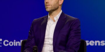 Контроверзен договор од 24 милиони: Компанијата на синот на Трамп со огромна државна зделка