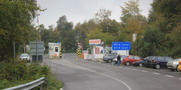 Автобус тргна наназад и прегази патници на границата меѓу Бугарија и Турција