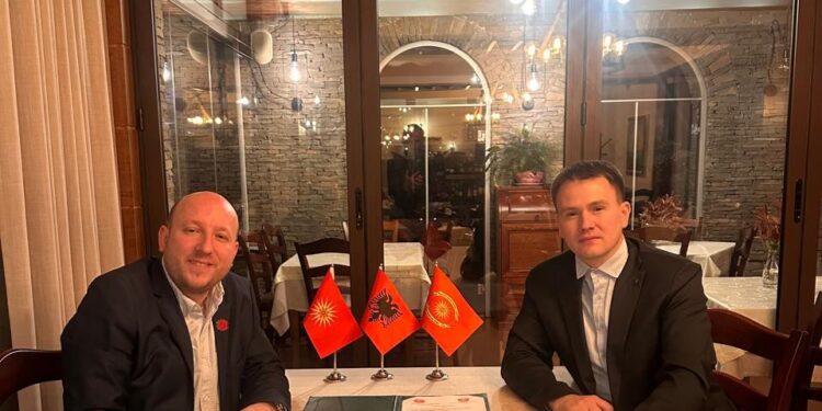 Македонските здруженија „Илинден“ и „Вардар-МКД“ потпишаа меморандум за соработка