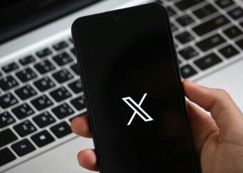 Проблеми со платформата X: Корисниците пријавуваат прекини и замрзнат фид