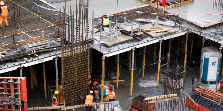 Нова иницијатива за побезбедни работни места во Македонија со поддршка од ЕУ и МОТ