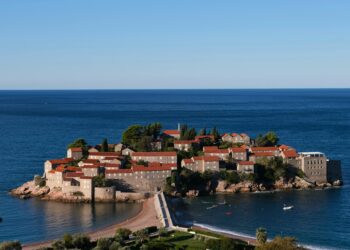 Комплексот Свети Стефан во Црна Гора, повторно ќе се отвори по пет години