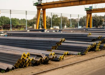 ЕУ ги заострува правилата за увоз на челик: Царините зголемени на 50%