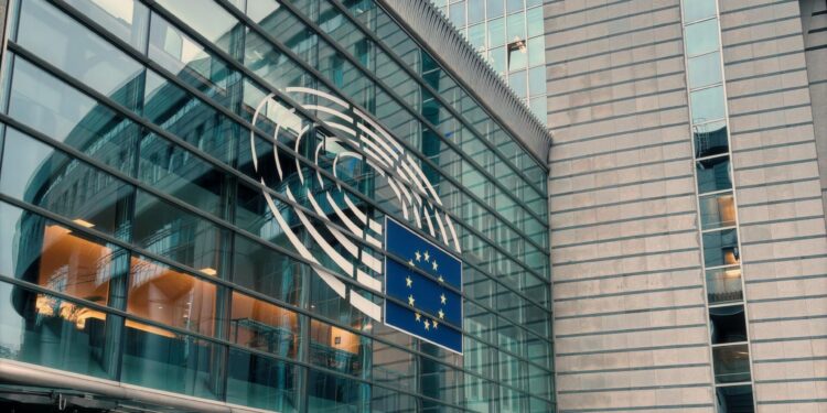 Укинување на имунитетот на 11 грчки пратеници: Сомнежи за измама со земјоделски фондови на ЕУ