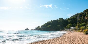 Грција ги иззема Британците од новите биометриски гранични проверки