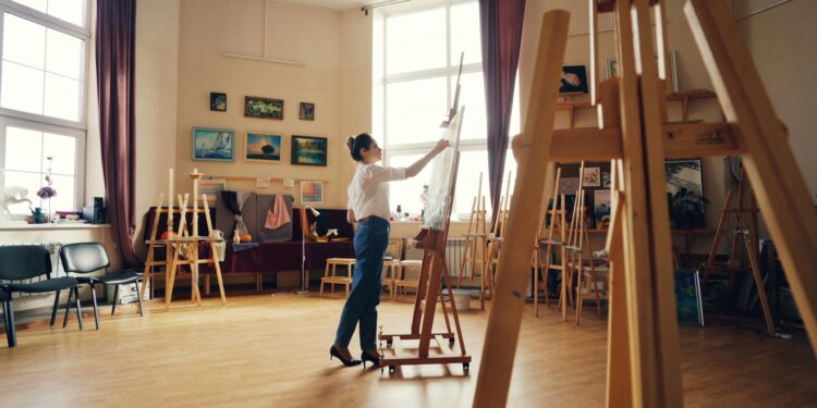 Над 60 македонски уметници дел од голема културна манифестација во Тирана