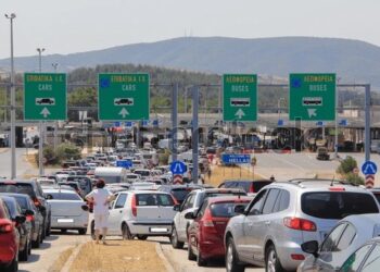 Летото може да започне во километарска колона: Македонија бара изземање на новите биометриски контроли на грчката граница за време на летната сезона
