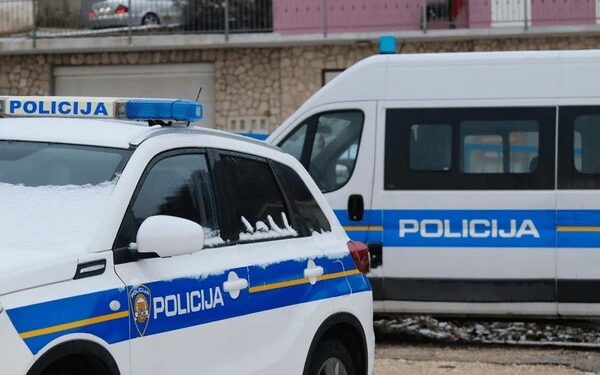 Нови закани за бомби, евакуирани повеќе училишта во Загреб