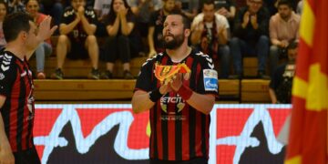 Стоилов ќе биде нов тренер на Бутел од следната сезона, Пешевски продолжува како дел од Пелистер