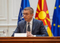Мицкоски и Реџепи во остар дуел за јазичните политики и уставните измени на денешната седница во Собранието