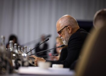 Рама: „Албанија некогаш беше изолирана како Северна Кореја, а денес оди кон ЕУ“