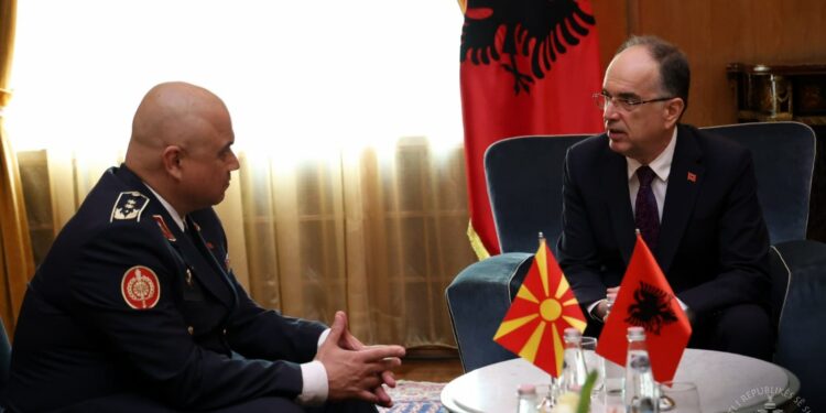 Генерал Лафчиски во Тирана: Македонија и Албанија ја зајакнуваат одбранбената соработка