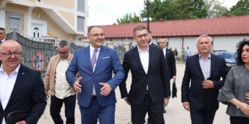 Мицкоски: Во Кичево започна нов развоен циклус, ветените проекти се реализираат