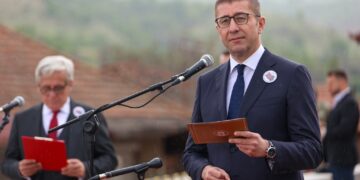 Мицкоски во Разловци: Историјата нè обврзува да ја чуваме државата преку единство и развој