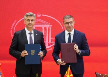 Мицкоски и Пленковиќ потпишаа договор за продлабочена стратешка соработка