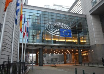 ЕУ сè уште без финален договор за укинување на царините со САД