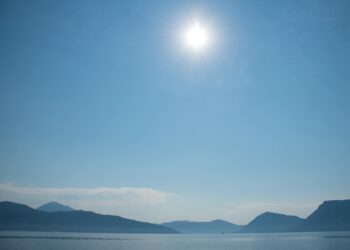 Сончево и топло низ Македонија: Летно време со температури до 34 степени