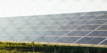 Забрана за фотоволтаици на најплодните почви: Нов закон за земјоделско земјиште