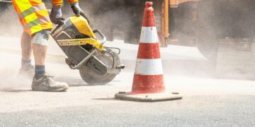 Нормализиран сообраќај на Ленишки мост од утре