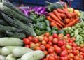 Земјоделците револтирани: Голема разлика меѓу откупните и малопродажните цени на храната