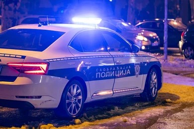 Истрага за брутално убиство во Србија: Пронајдено тело во буре, уапсени 10 лица меѓу кои и полициски началник