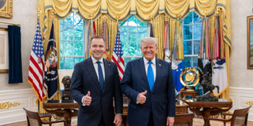 Трамп: САД ќе испратат уште 5.000 војници во Полска