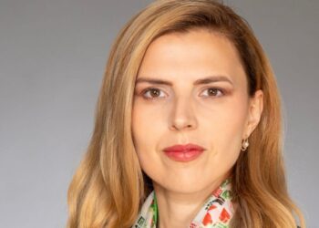 Петрова-Чамова во Брисел: ЕУ-патот на Македонија зависи од спроведување на договореното во 2022