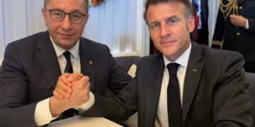 Средба меѓу Мицкоски и Макрон: во фокус европската иднина