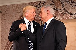 Трамп со остар и погрден речник го нападнал Нетанјаху за ескалацијата во Либан