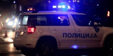 Кавга во скопски Аеродром: Сопругата фрлила остар предмет кон мажот и го расекла во раката