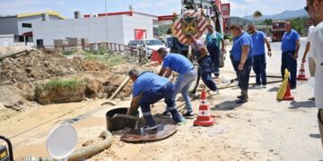 Голем дефект кај ОХИС остави повеќе скопски населби без вода